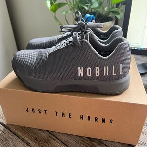 NOBULL Trainer+ (IMPACT) in Dark Grey Shadow